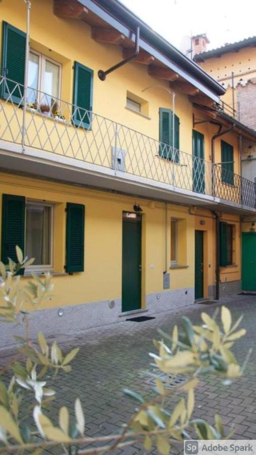 Apartment Caseospitali - Caramelli, Bilocale Per 3 In Corte In Centro Storico